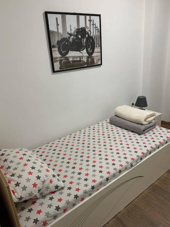 Ferienwohnung Mar Lux Kumanovo Exterior foto
