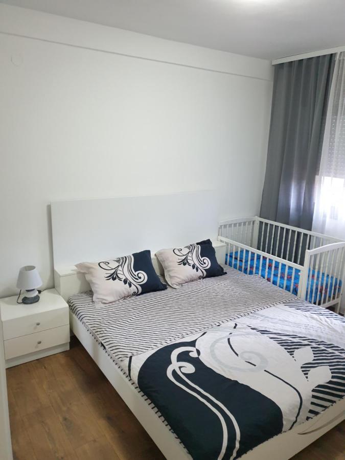 Ferienwohnung Mar Lux Kumanovo Exterior foto